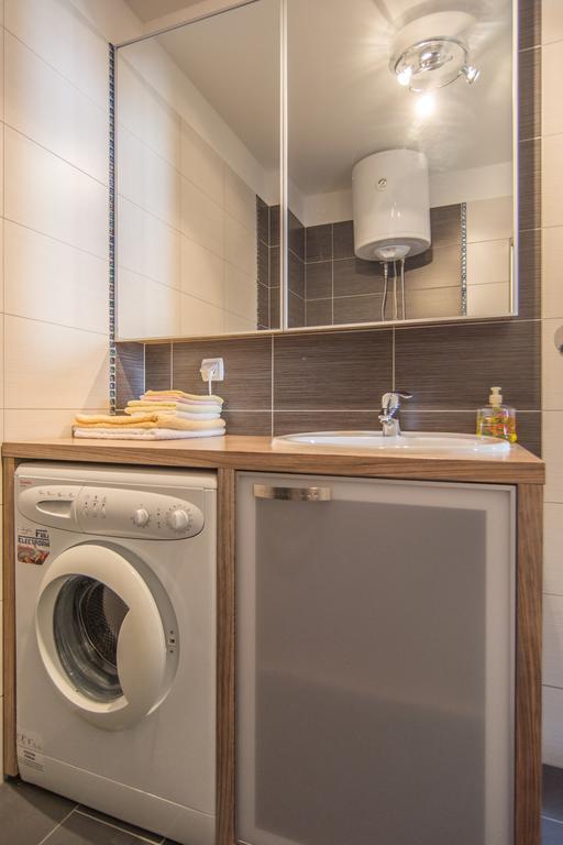 Apartments Domuzin Biograd Na Moru Bagian luar foto